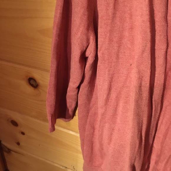 Essentials large pink cardigan, 3/4 sleeve. - Picture 3 of 3